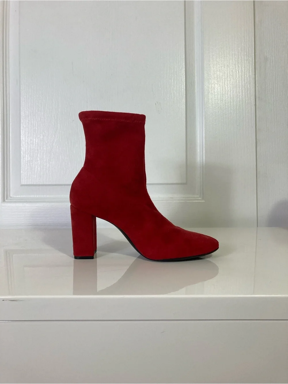 H&M Boots 39/US 9 Red Faux-Suede Ankle Stack Block-Heel